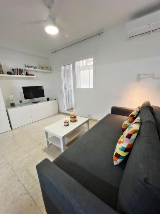 Magnifico Apartamento En El Centro De Фуэнхирола Экстерьер фото