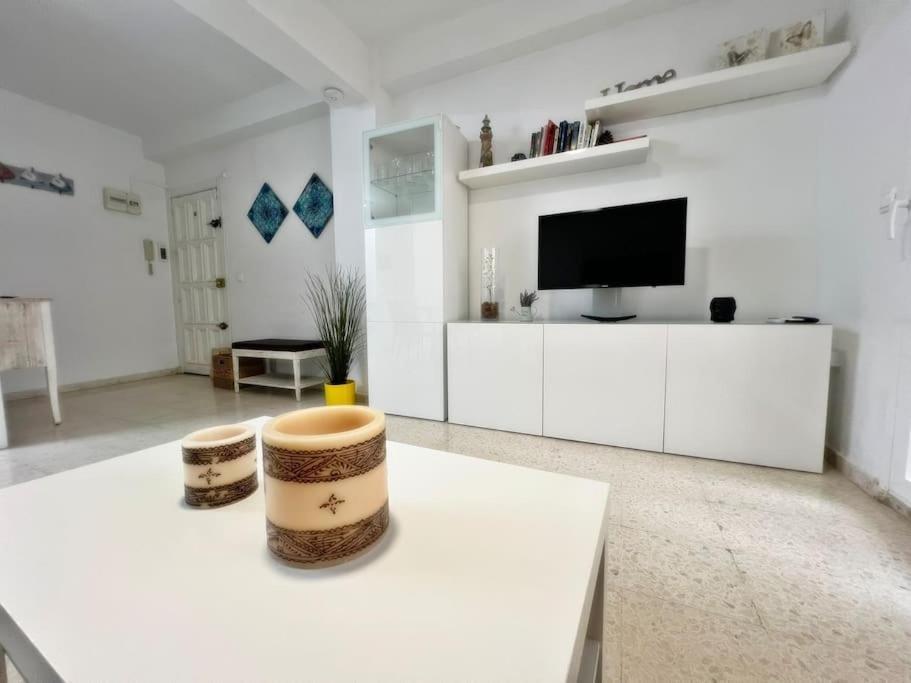 Magnifico Apartamento En El Centro De Фуэнхирола Экстерьер фото